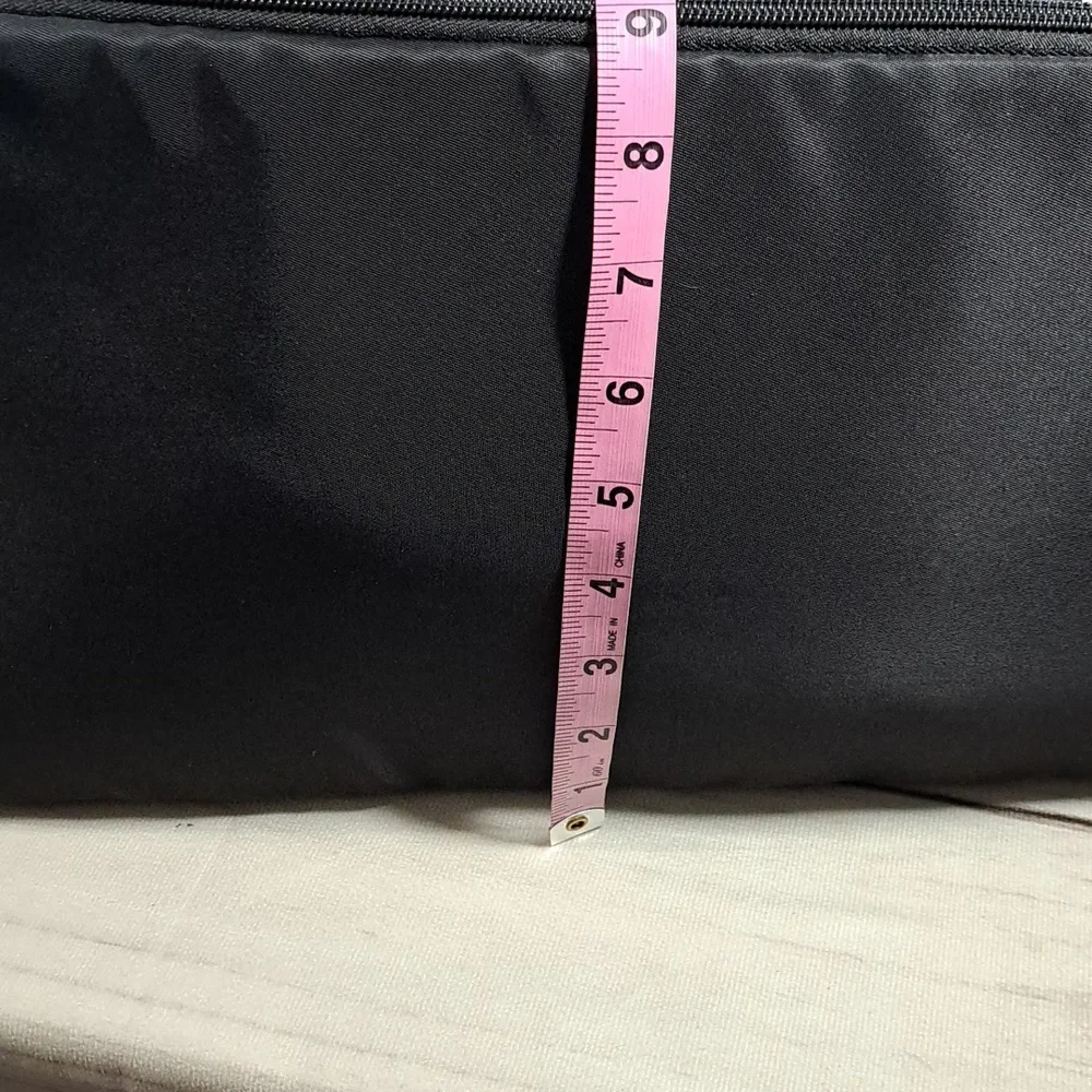 Black Duffel Bag with Extendable Drop Bottom